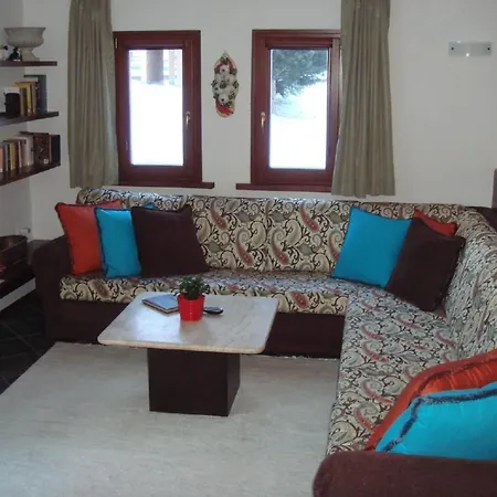 Sassella 2a By Interhome Appartamento